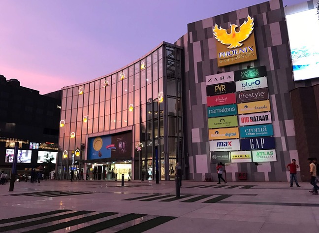 largest mall in india Phoenix Marketcity, Bangalore