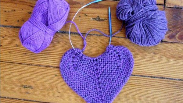 KNITTED HEART