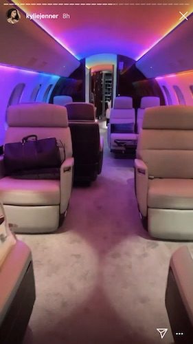kylie-jenner-private plane