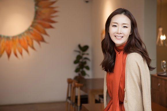 famous korean actress choi ji-woo