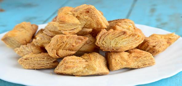 sweet-and-khari-biscuits